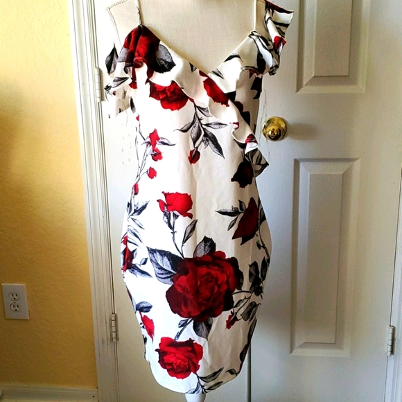 iris Dresses & Skirts - Dress